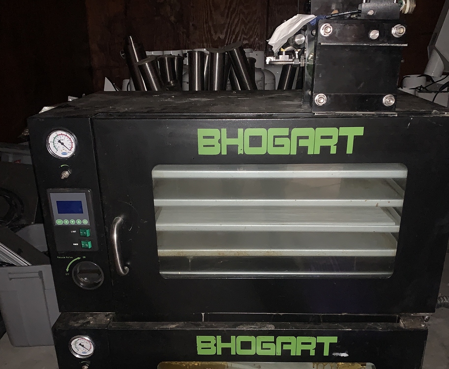 Bhogart Lb Closed Extraction Set Up W Two Vacuum Ovens Recovery