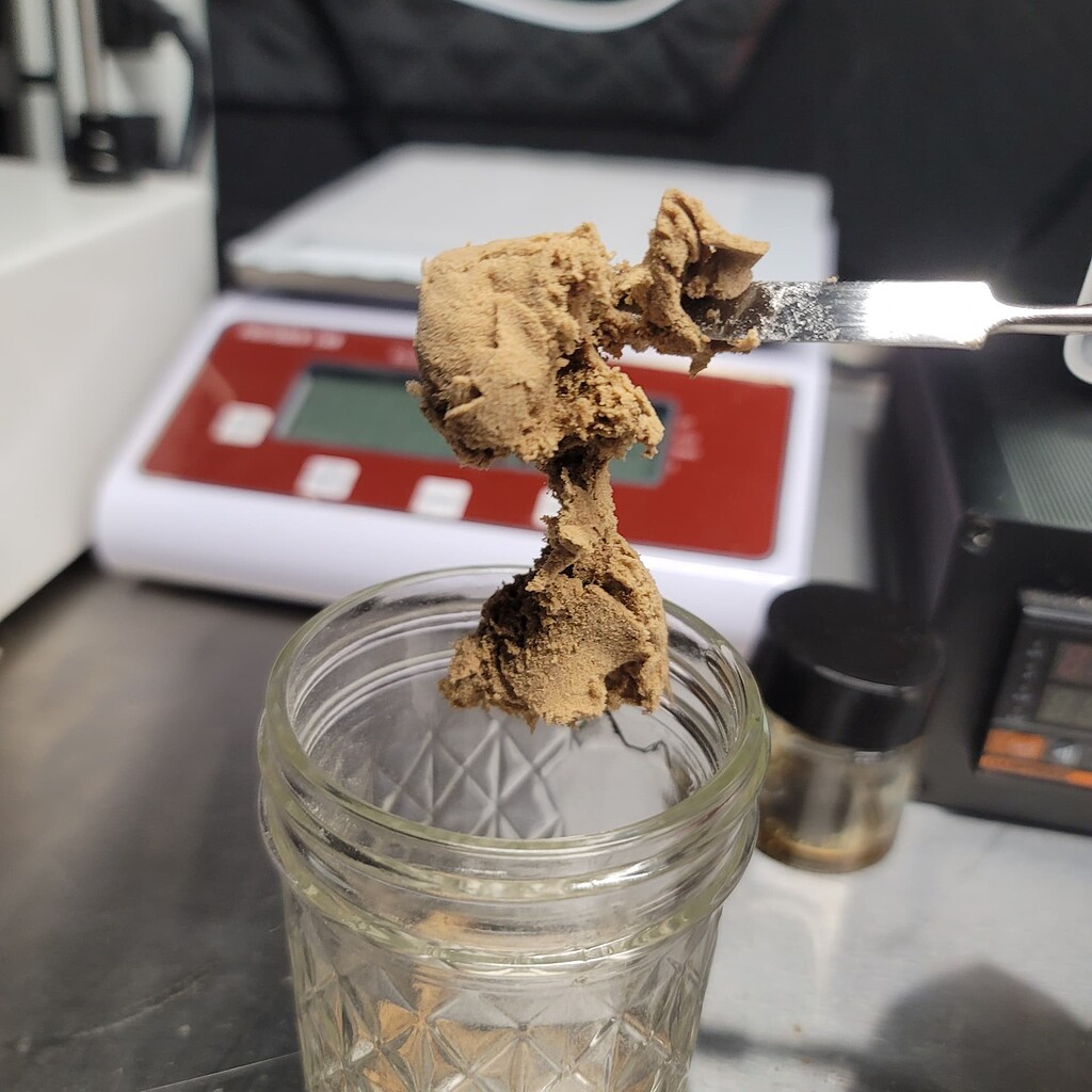 Looking for high quality hemp splits for bubble hash Hempire Building