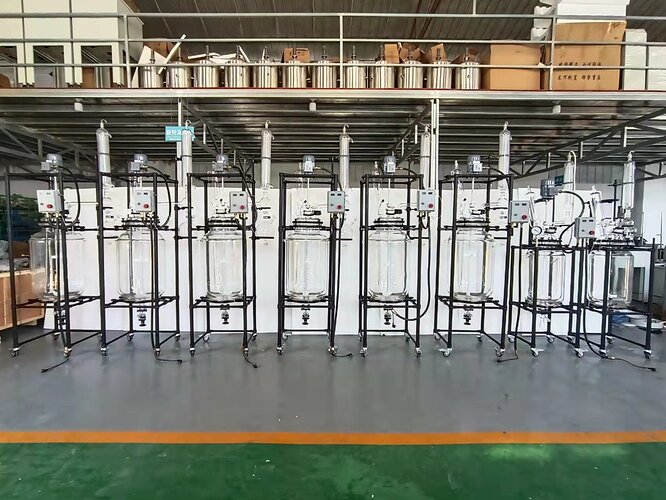 100L jaketed glass reactor 1