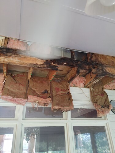 0803221028_HDR