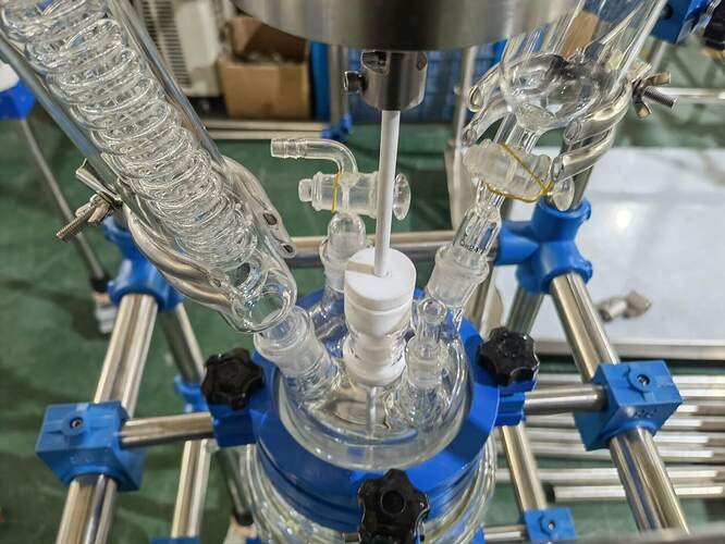 glass reactor lab (1)