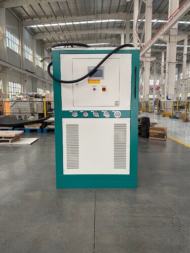 52e18bf84710cceeb5eea55391f08fde