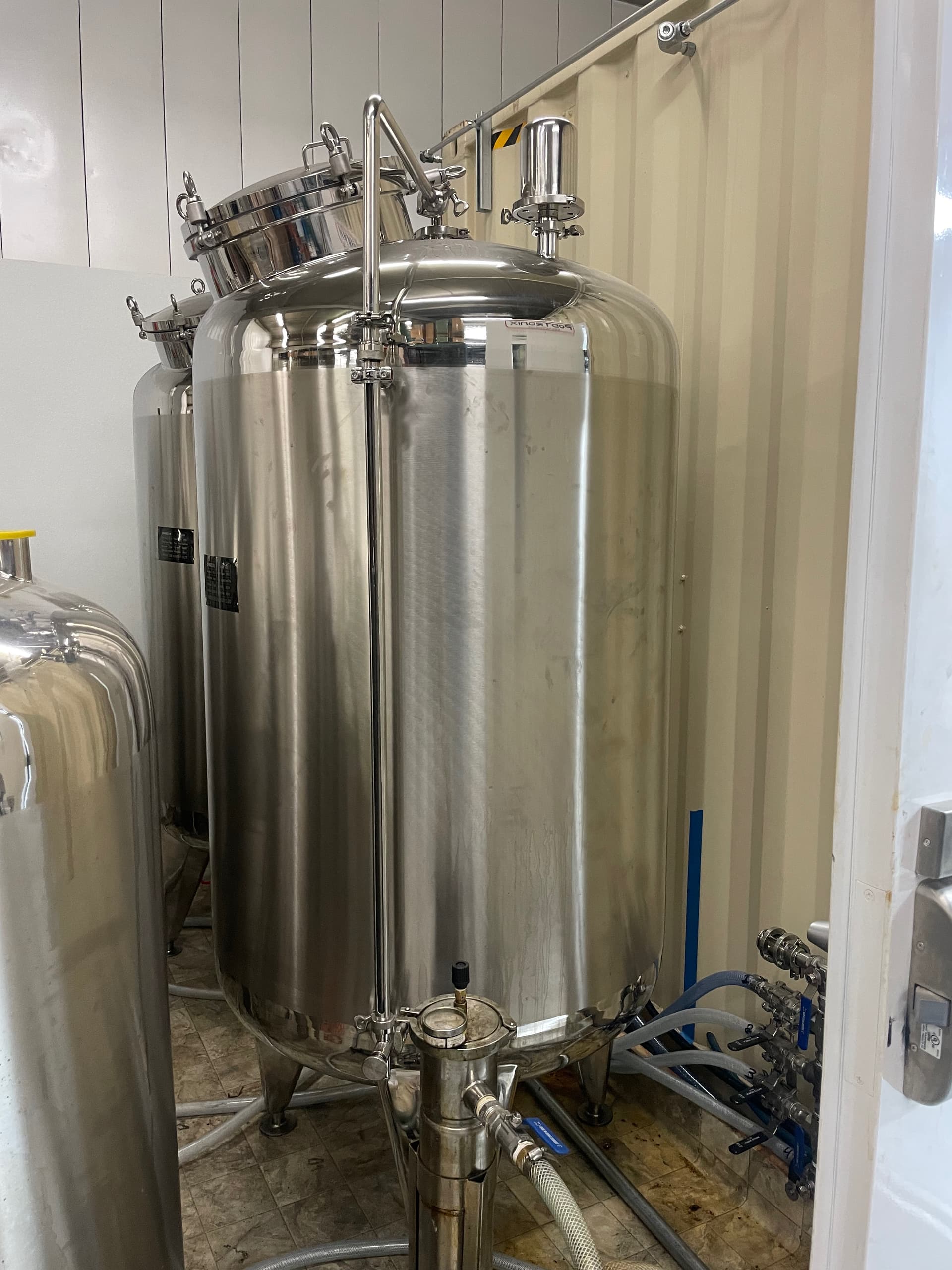 Single Jacket 1000 liter stainless storage tanks - For Sale - Future4200