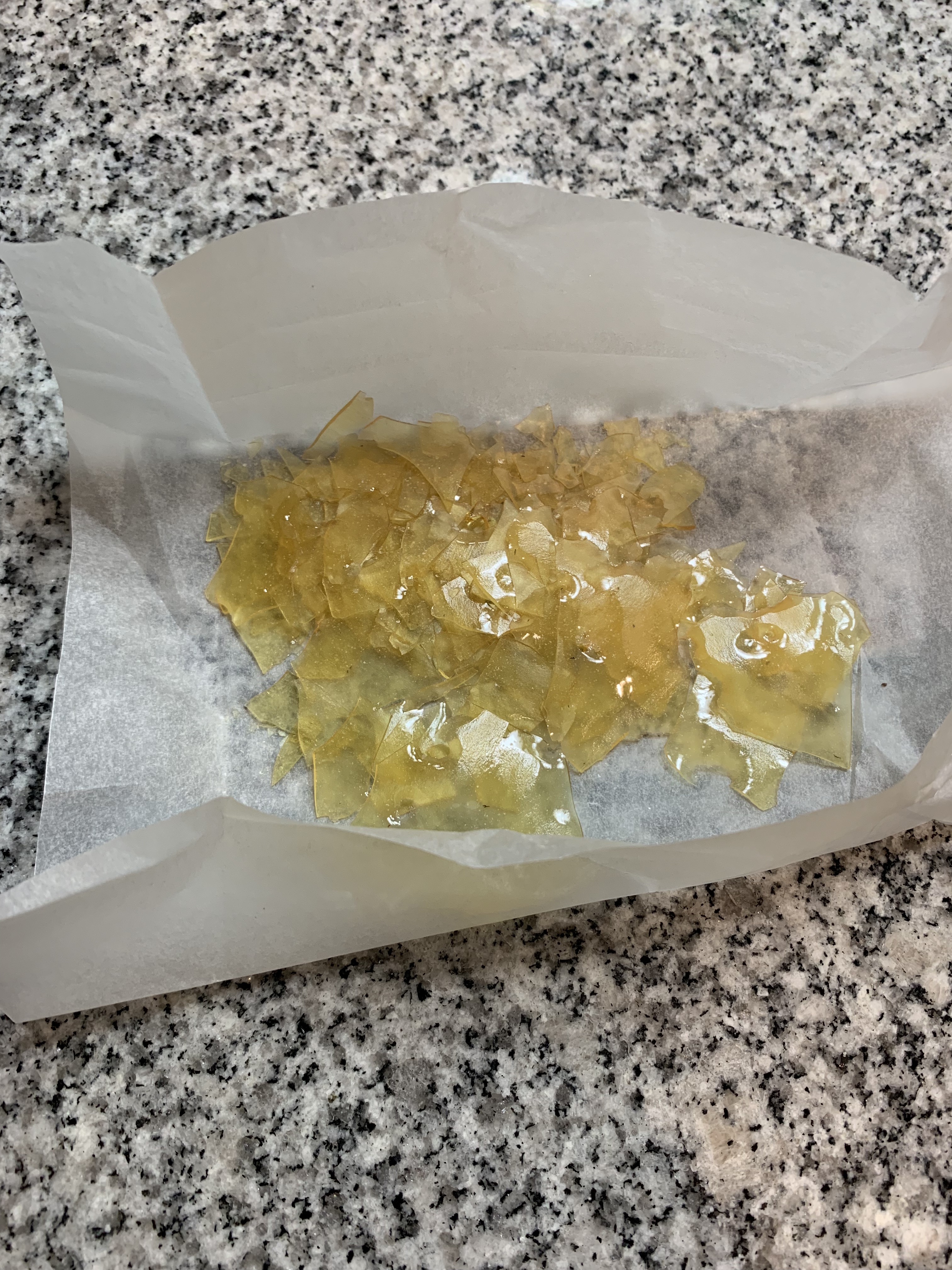 Fake shatter - Pine Resin cut hit Canada? - #39 by itsyoboydevon -  CannaBusiness - Future4200