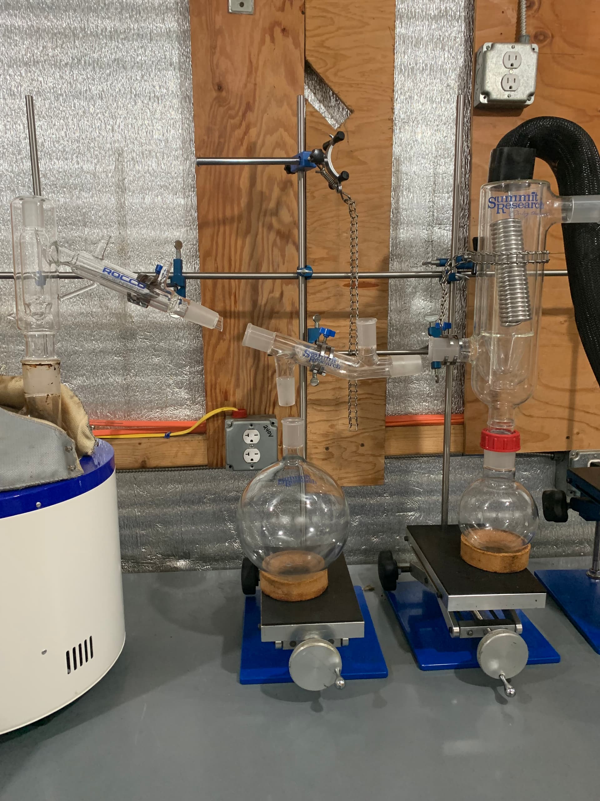 Researcher Distilling SOLD- Last price drop - 12 L distillation unit with techno mantle ...