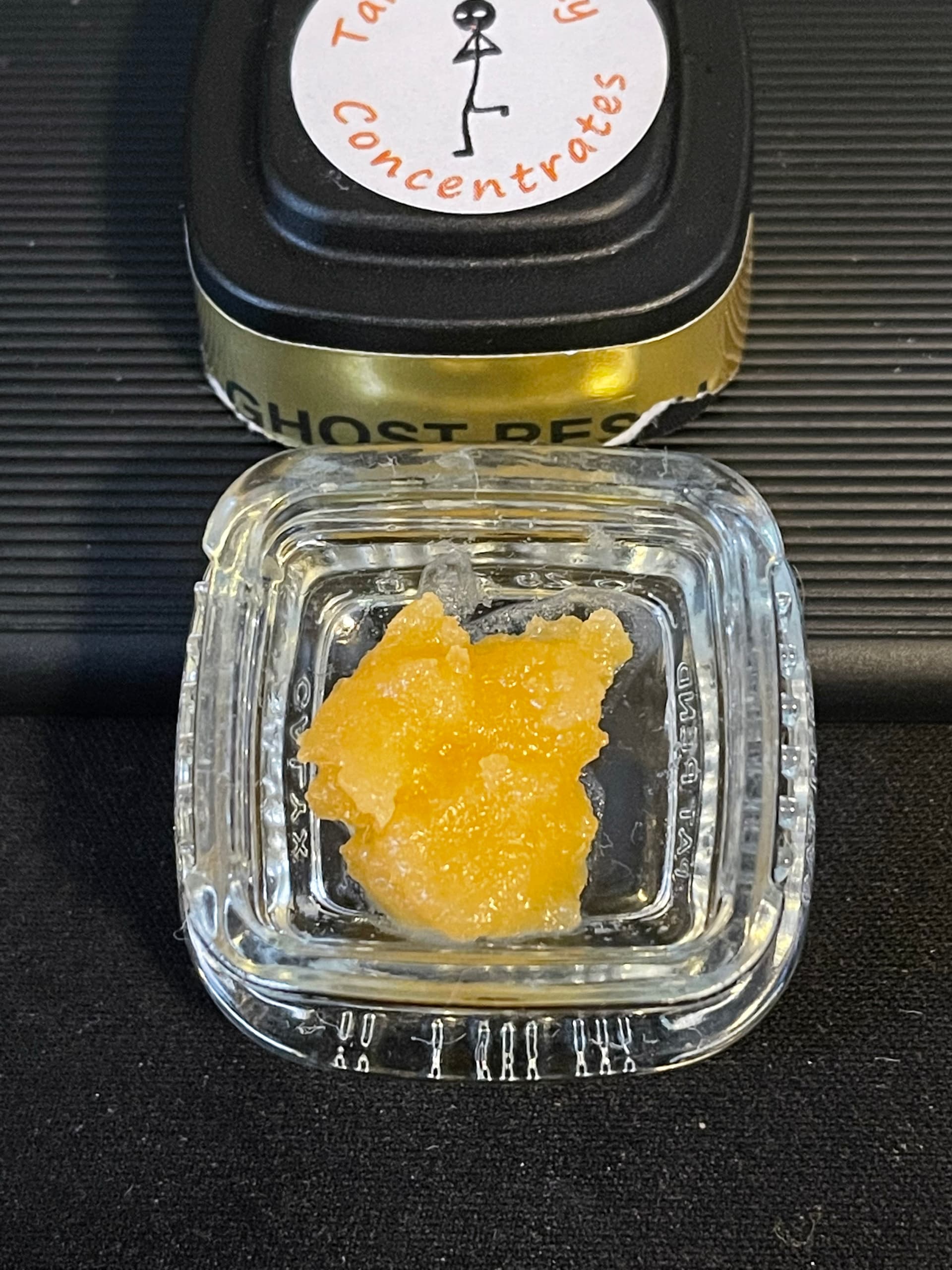 Dry sift rosin - Solventless - Future4200